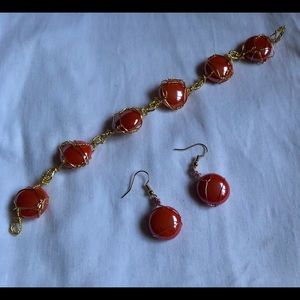 Bracelet and earrings